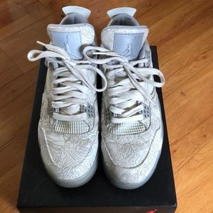 “SOLD OUT” Nike Air Jordan 4 Retro ‘Laser’